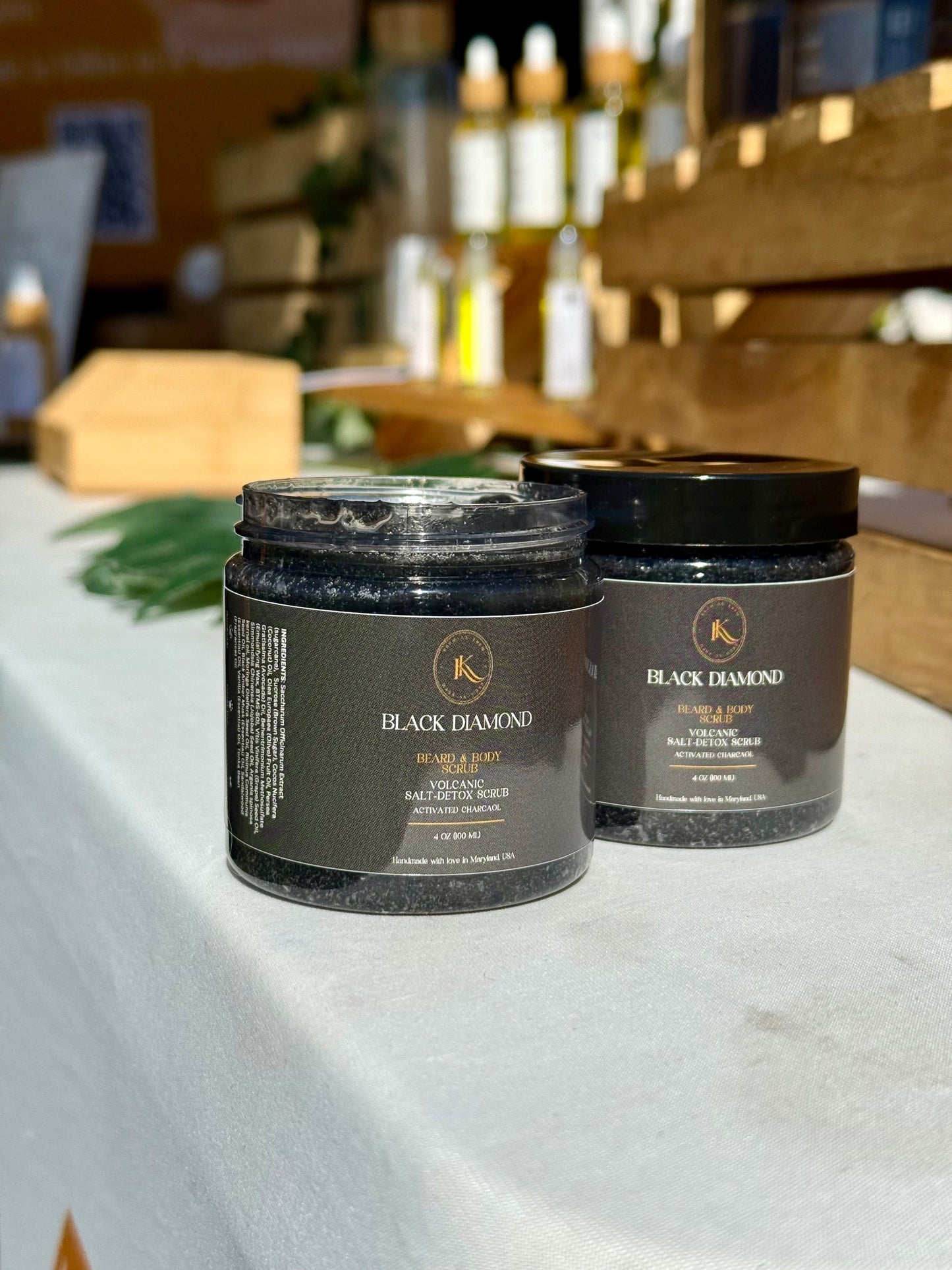 Black Diamonds Detox Scrub