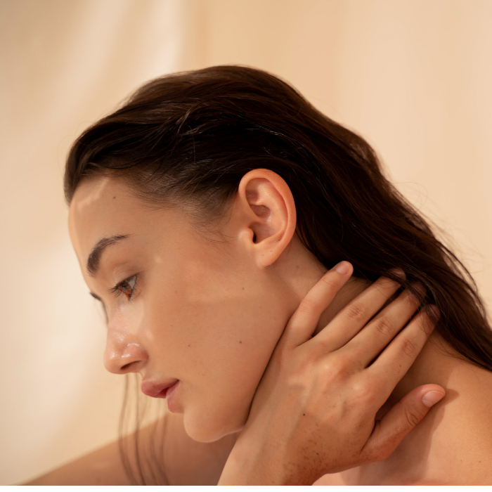 7 Symptoms of a Damaged Skin Barrier